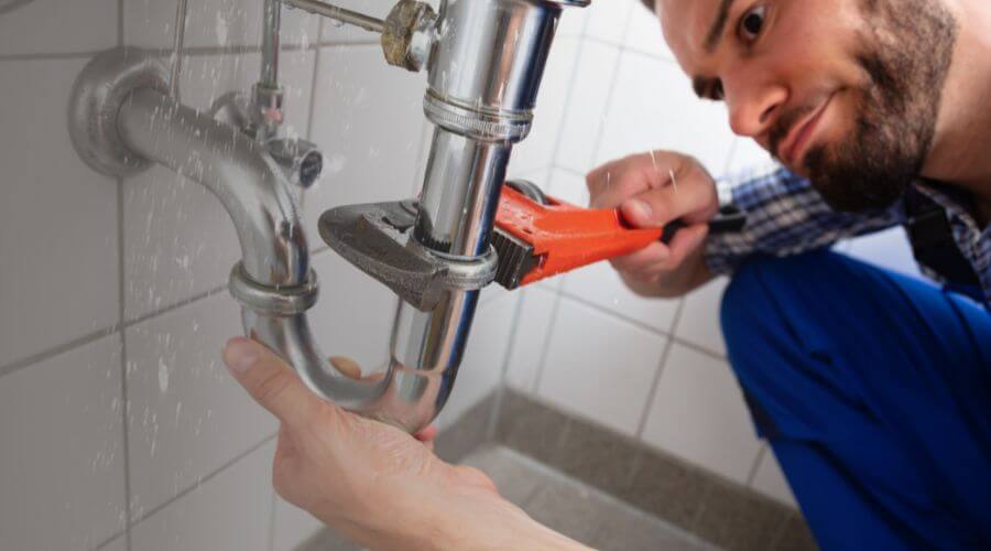 Professional water heater repair in Darfur, MN